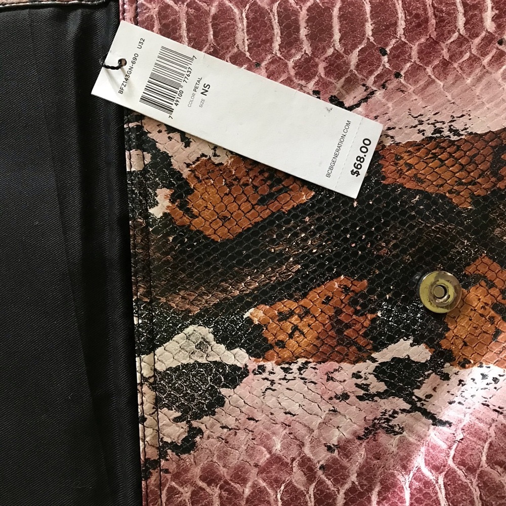 Bcbgeneration Clutch - image 3